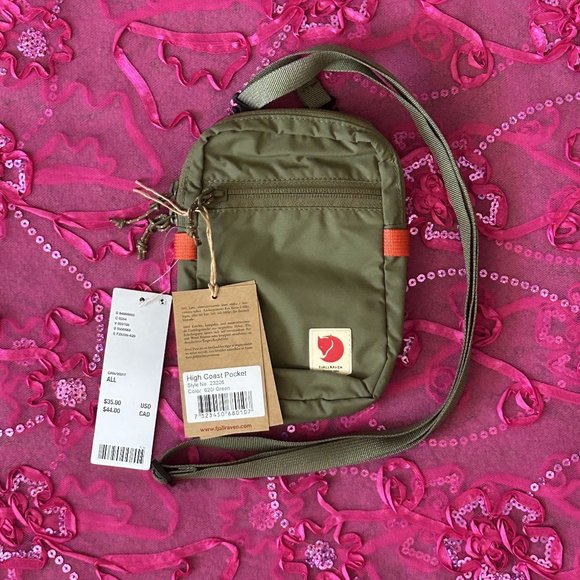 Fjallraven Handbags - green fjallraven kanken crossbody bag